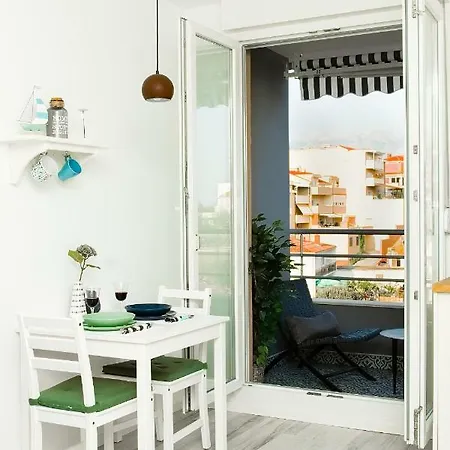 Apartment Seaside - Balcony, Sea View, Free Garage